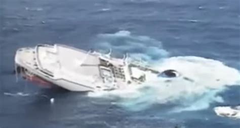 The Oceanos Cruise Ship Sinking In 1991 Rsubmechanophobia