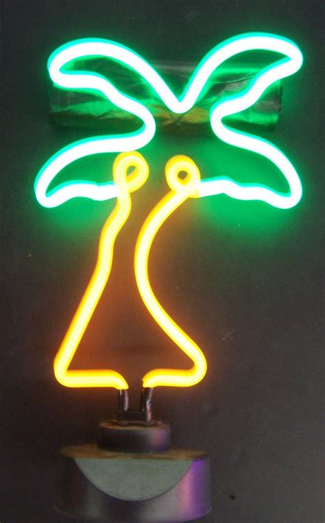 Neonetics Palm Tree Neon Sculpture Sign Measures 10 In By 18 In By 6 In