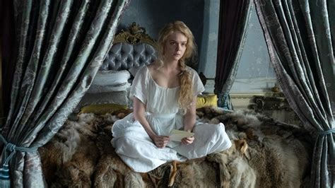 The Great Elle Fanning And Nicholas Hoult On Catherine Those Sex Scenes And Season 2 Exclusive