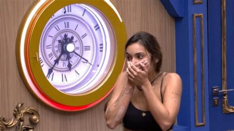 Vanessa Lopes Desiste Do Bbb Tiktoker Aperta O Bot O E Est Fora Do Reality Show V Deo