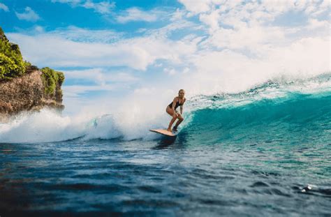 Tips From Hawaiians To Survive Surfing In Hawaii Townsend Party Hire
