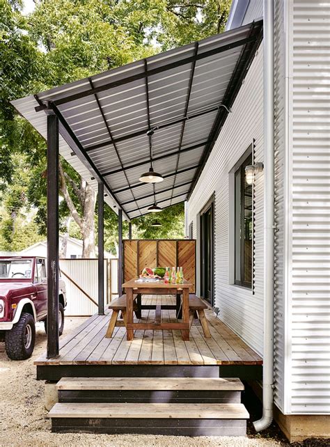 The home energy score is a national rating system developed by the u.s. Wall House: a Modern Farmhouse with Energy-Efficient Design