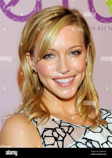 Actress Katie Cassidy Attends The 20th Anniversary Environmental Media Awards At The Paramount