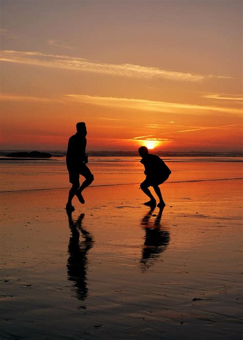 Hd Wallpaper Sunset Happy Dance Beach Ocean Kalaloch Silhouette