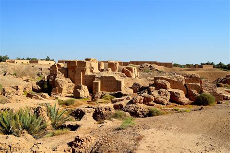 Ruins Of The North Palace Babylon Iraq Rashid International