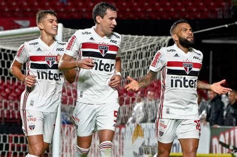 Escalação, informações sobre o jogo, fotos e muito mais. São Paulo x LDU pela Libertadores: assista ao vivo e de graça