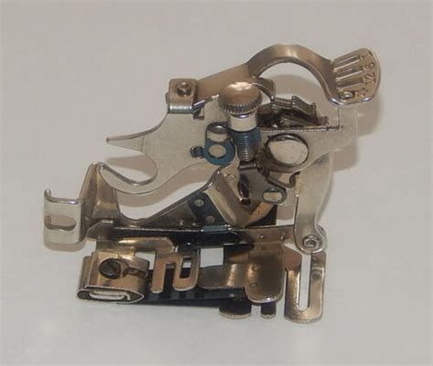 Singer Ruffler Low Shank Featherweight Sewing Machine Attachment 120598