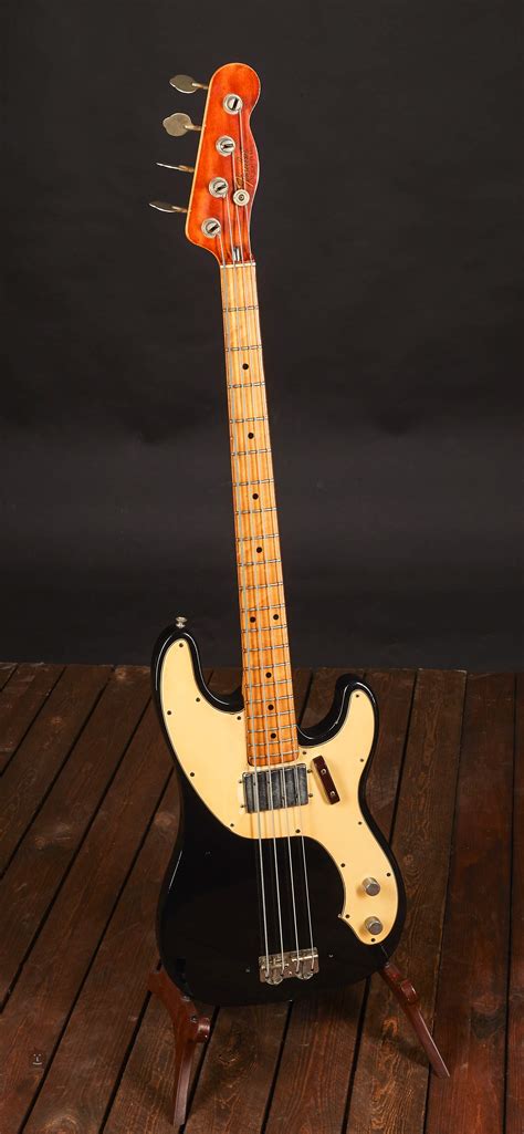 Fender 1972 Telecaster Bass Electric Bass Guitar