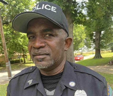 Who Is Greg Capers The Mississippi Police Officer Who Shot Unarmed 11