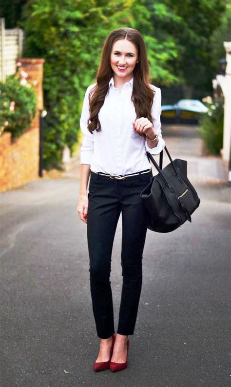 20 Latest Trends In Professional Women Fashion Flawssy