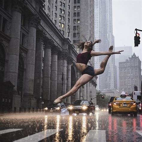 Outstanding Portraits Of Ballet Dancers Practicing On The Streets Of New York Reckon Talk