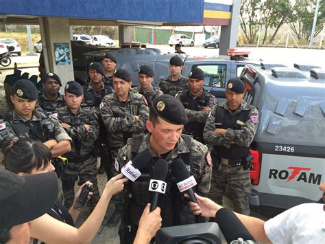 Créditos textura bpchq rj : Sargento Adilson: ROTAM IMPEDE ARROMBAMENTO A CAIXA ELETRONICO