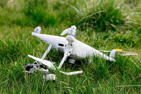 démêler martèlement valeur drone crash cul mal naissance