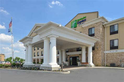 Holiday Inn Express And Suites Greenfield 114 ̶1̶3̶9̶ Updated 2021 Prices And Hotel Reviews