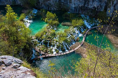 Split Plitvice Lakes Overnight And Zagreb Tour 4 Days 3nts