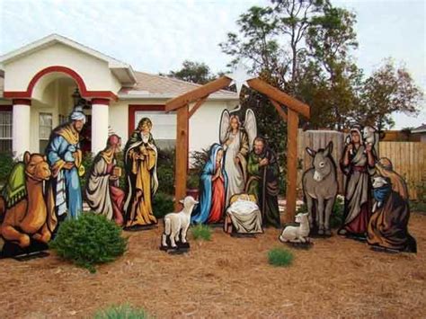 20 Life Size Lighted Outdoor Nativity Sets Homyhomee