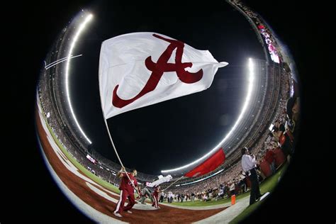 Alabama is favored to win it all and repeat as national champions, but oklahoma is among the teams that could end the crimson tide's reign. Alabama Crimson Tide Football Recruiting Update: Class of ...