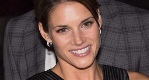 Missy Peregrym S Body Measurements Including Height Weight Bra Size