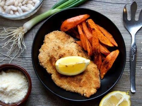 La loubia algerienne haricots blancs en sauce est un plat algérien (cuisine algérienne) de saison réconfortant. Escalope Milanaise végétarienne (aux haricots blancs ...