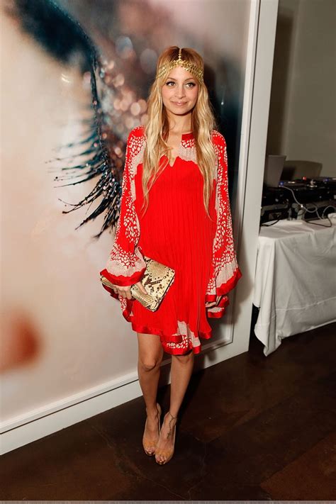 Nicole Richie Fashion Nicole Richie Style Essentials The Red Dress