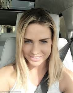 Katie Price Shuns Heavy Make Up To Flaunt Her Natural Beauty Daily