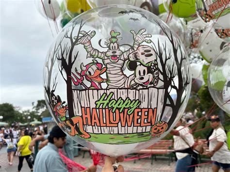 Photos New Halloween Balloons Featuring Mickey And Friends The