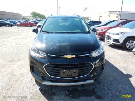 2019 Mosaic Black Metallic Chevrolet Trax Lt Awd 135098432 Photo 2