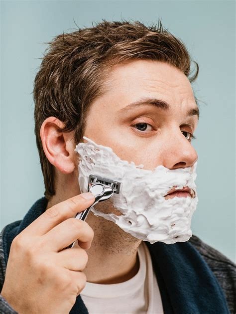 Essentials Of An Amazing Close Shave