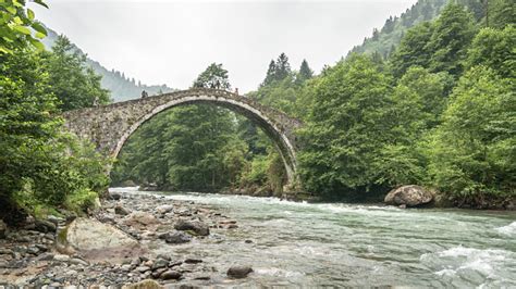 Historical Ottoman Bridge Taskopru In Senyuva Rize Turkey Stock Photo