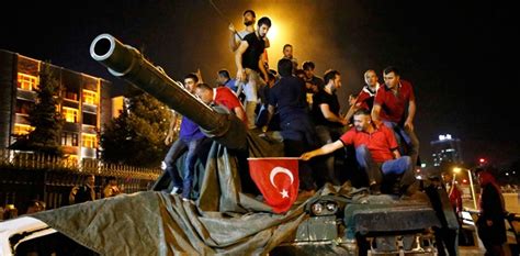 Turkey Court Acquits Ex Admirals Accused Of Coup