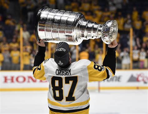 Sidney Crosby Is Thws 2017 Playoff Mvp The Hockey Writers Nhl News