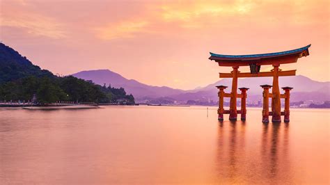 Sunset Time Lapse Of The Famous Shinto Gate Of Miyajima Stock Video