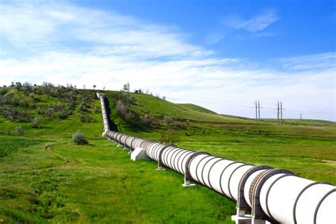 Owners Of Natural Gas Pipeline Connecting Western Canada Chicago