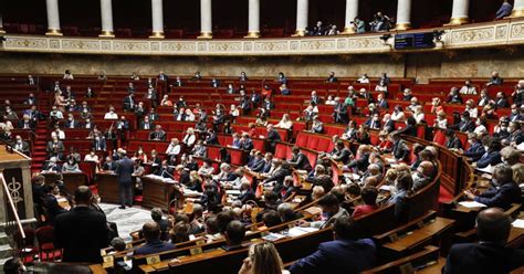 Jun 25, 2021 · l'assemblée nationale pourra l'adopter définitivement à l'issue d'une ultime lecture le 29 juin. Covid-19. Pass sanitaire : l'Assemblée nationale donne ...