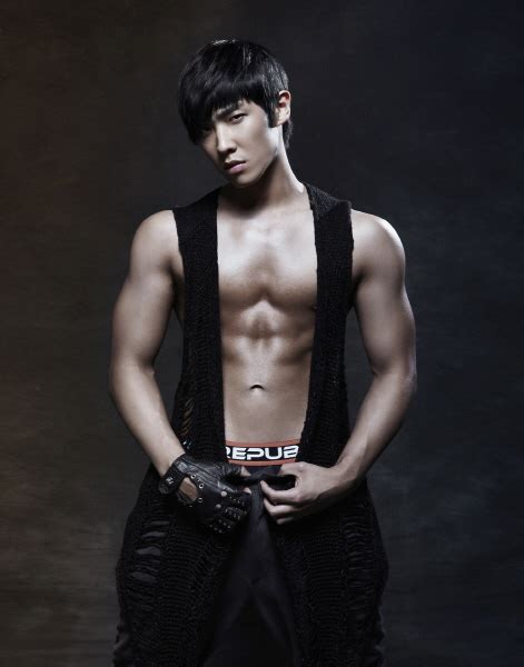 Pics Top 10 Hottest Korean Abs Stars The Priders