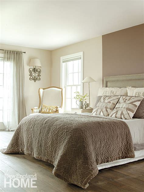 The colour combination plays a major role in transporting us to a different mood. Interior Design Ideas - Home Bunch Interior Design Ideas