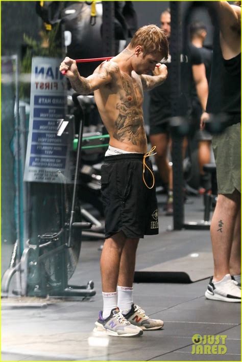 Photo Justin Bieber Goes Shirtless For Gym Session In Los Angeles Photo Just Jared