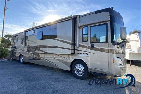 2005 Winnebago Vectra 40ad Laguna Rv