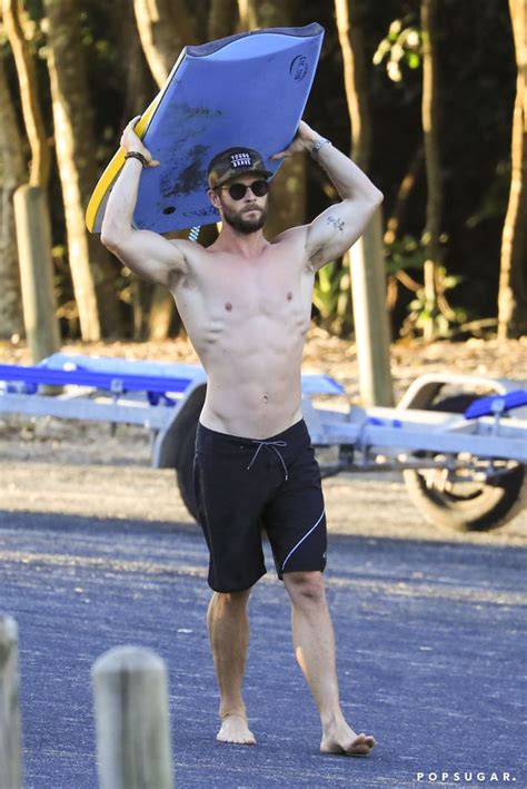 Chris Hemsworth Shirtless Pictures Popsugar Celebrity Photo 6