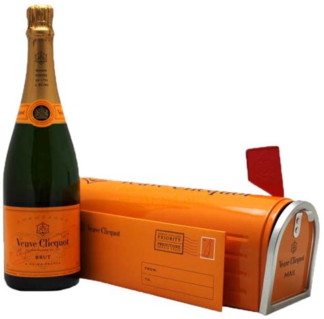 Maybe you would like to learn more about one of these? Veuve Clicquot - Brut Champagne with Gift Box NV - Calvert ...