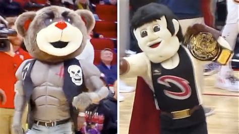 Watch Mascots Brawl At Wwe Night At Houston Rockets Game Se Scoops Wrestling News Results