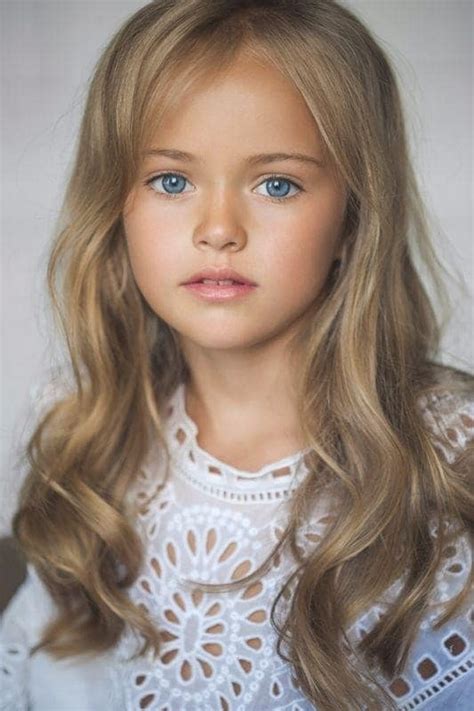 Le Foto Di Kristina Pimenova La Bambina Più Bella Del Mondo Al Pitti