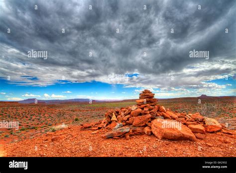 Desert Wasteland Valley Stock Photo Alamy