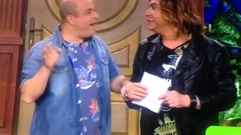 Ο «τυφώνας» «γόβα παρθένα» σάρωσε και τις αχαρνές — τι δήλωσαν τάκης βαμβακίδης και τρύφωνας σαμαράς στο τραπεζουντα.gr. Ο ΤΡΥΦΩΝΑΣ ΣΑΜΑΡΑΣ ΚΑΝΕΙ ΤΟΝ ΚΡΕΟΠΩΛΗ - YouTube