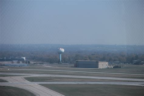 2012 11 09 Dayton Ohio Airport Control Tower Img1271 View Flickr