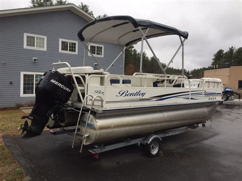 2005 bentley 200 cruise pontoon boat mercury 90hp motor will trade for