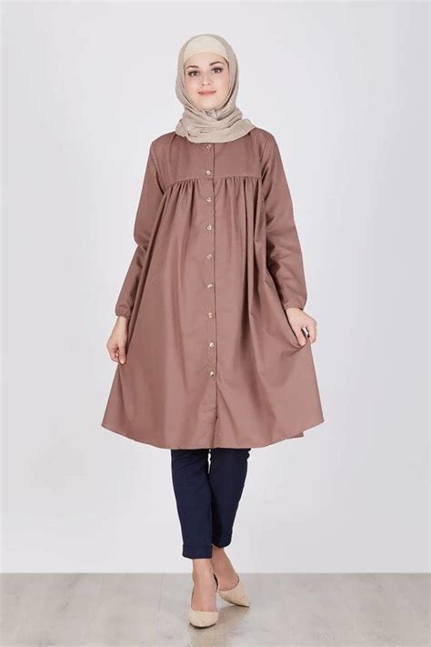 7 gaya hijab & makeup kesha ratuliu dalam acara tunangan, super elegan. 30 Model Gamis Simple, Elegan dan Mewah Terbaru 2019 ...