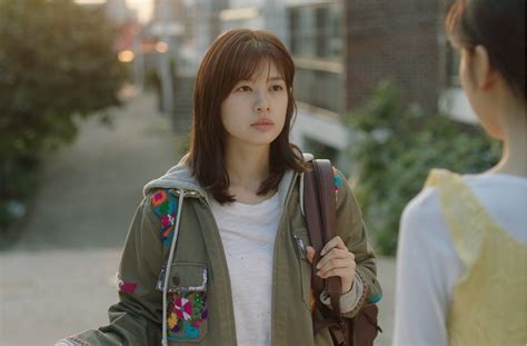 When i stumbled upon this show, i didn't want a typical romantic comedy that would be for girls who justed wanted some fluff. Jung So Min sufre mientras persigue su sueño e intenta ...