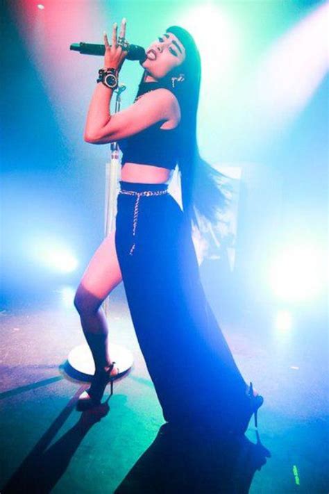 Natalia kills was fired after she bullied a contestant for wearing a suit, which was her husband's ~thing~. Natalia Kills | Natalia kills, Concert photography, Natalia
