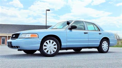 Ford Crown Victoria Review Ford Ltd Crown Victoria Lx Photos